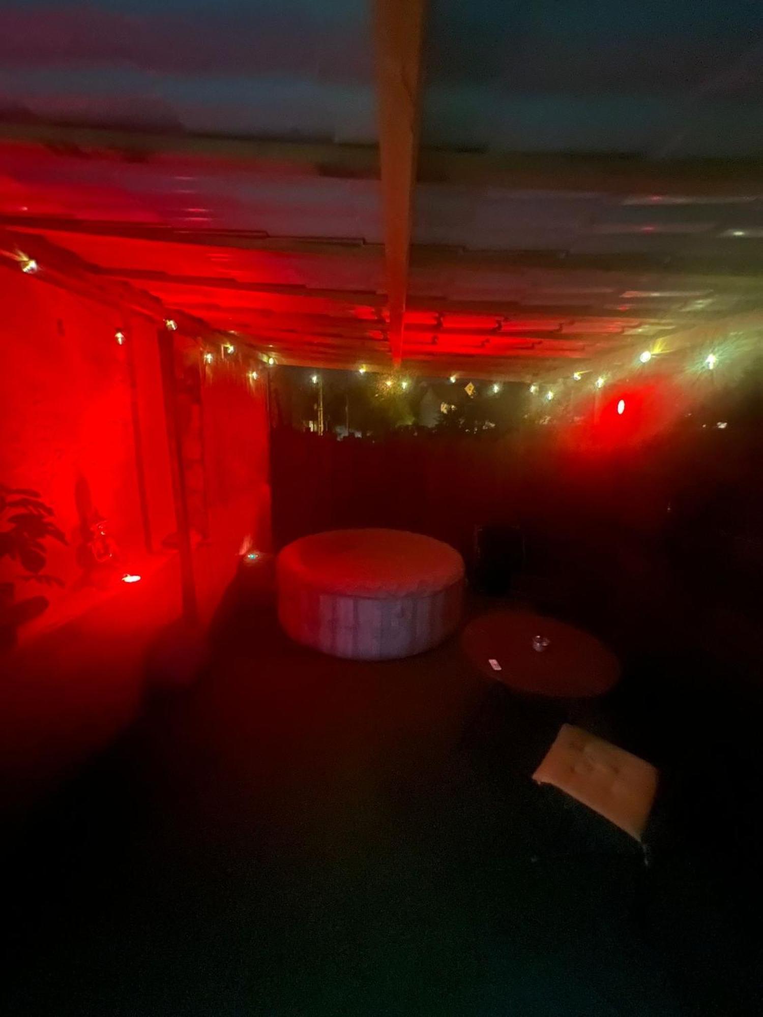 Aphrodite Loveroom Apartment